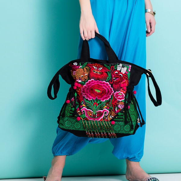 Embroidery Shoulder Bag for Women Vintage Tote Bag Ethnic Canvas Bag